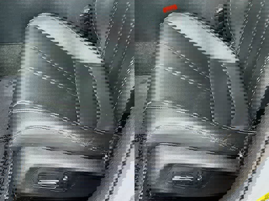 Used 2023 Acura Integra A-Spec image 28