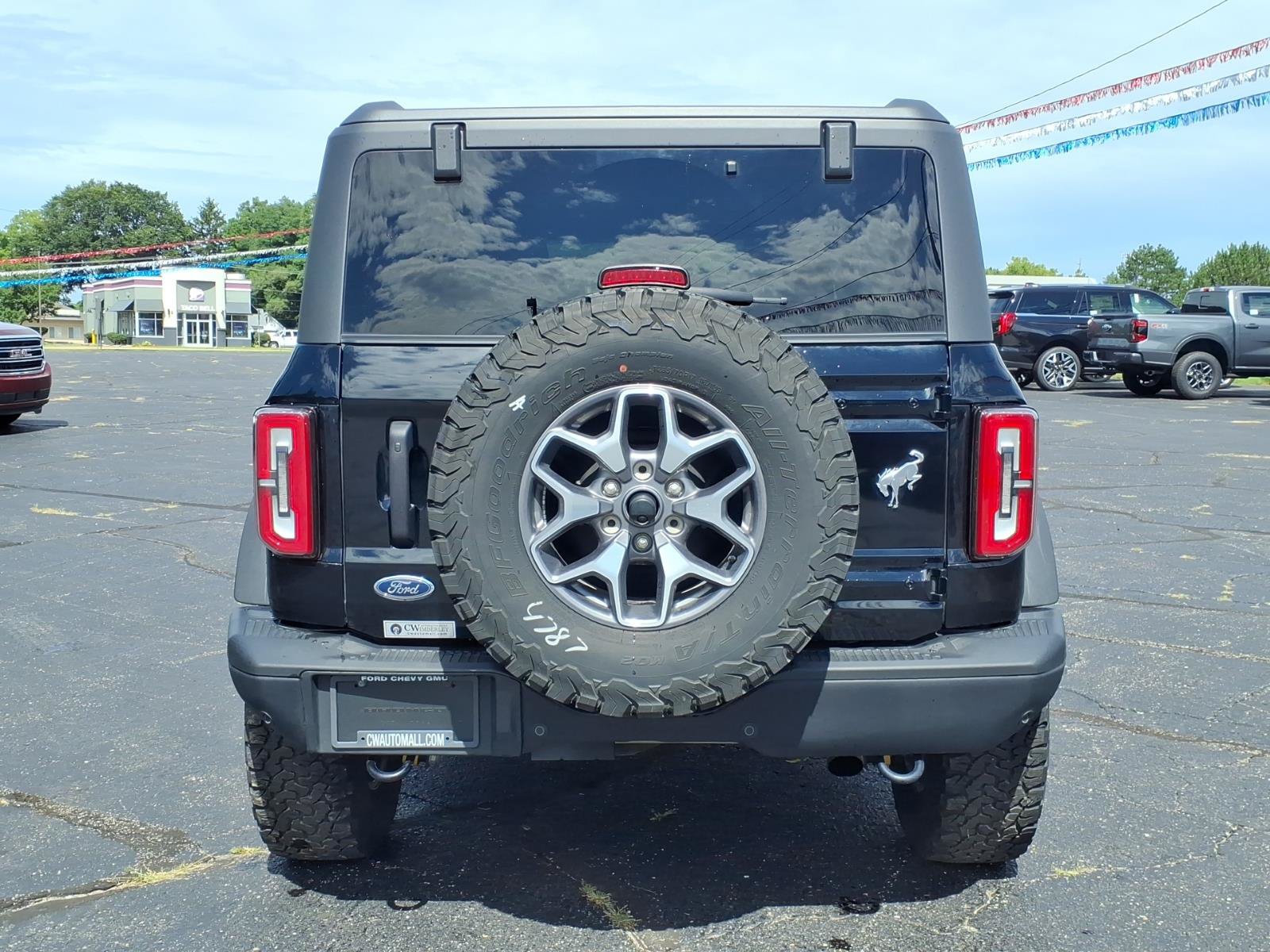 Certified 2024 Ford Bronco Badlands AWD/4WD image 15