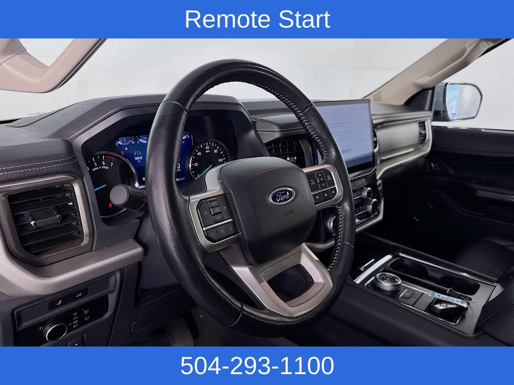 Certified 2024 Ford Expedition XLT image 9