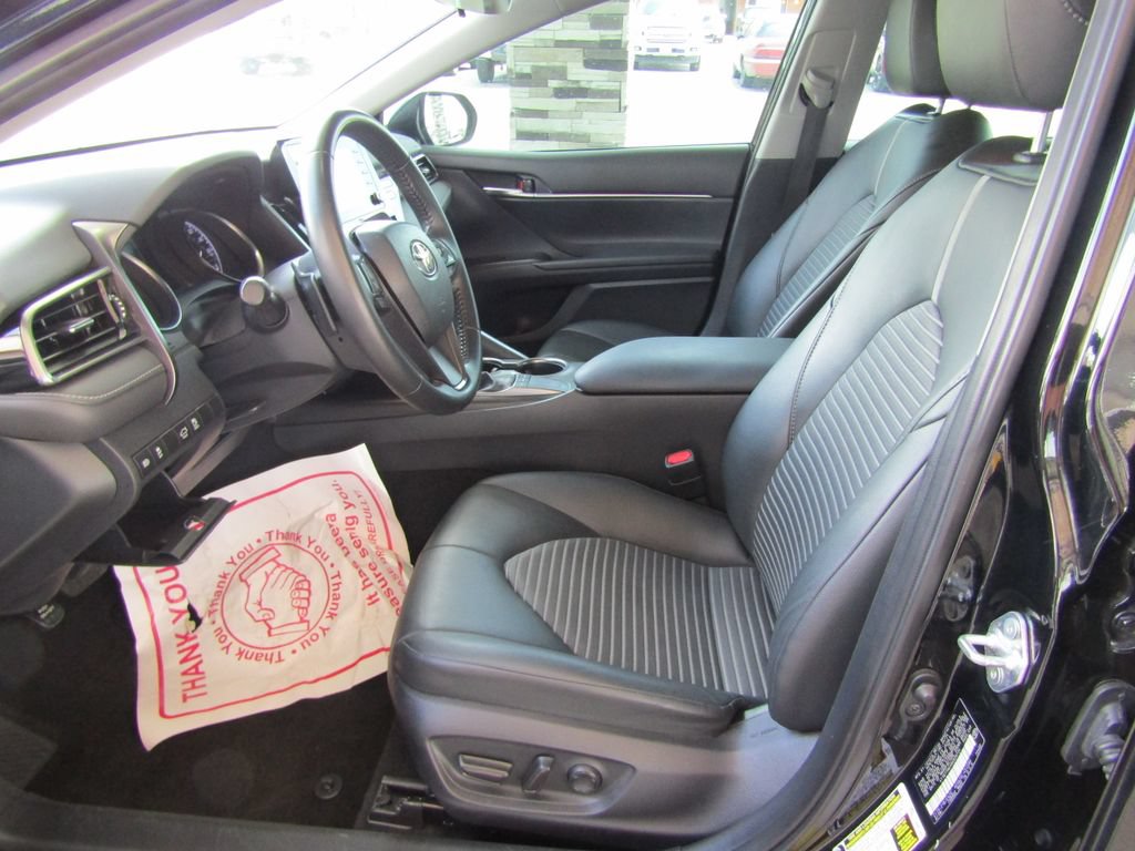 Used 2024 Toyota Camry SE FWD image 16