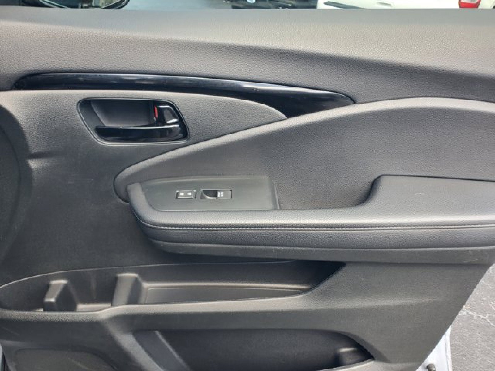 Used 2023 Honda Passport Elite image 39