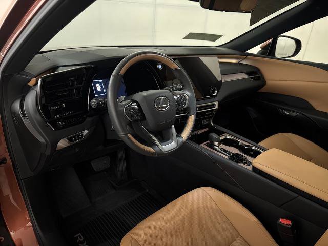 Used 2024 Lexus RX 350 Premium w/ Accessory Package (Z1) FWD image 6