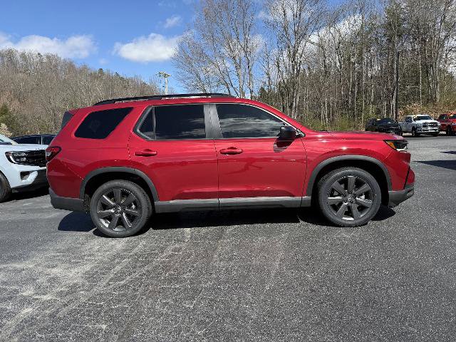 Used 2023 Honda Pilot Sport image 8