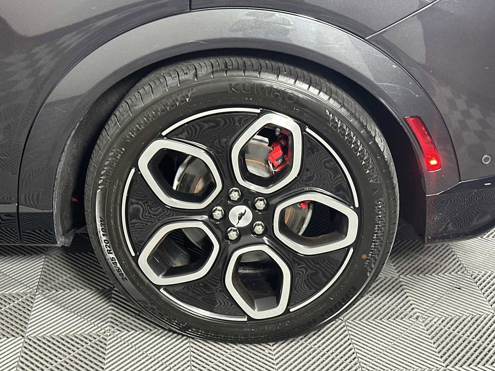 Certified 2022 Ford Mustang Mach-E GT image 21