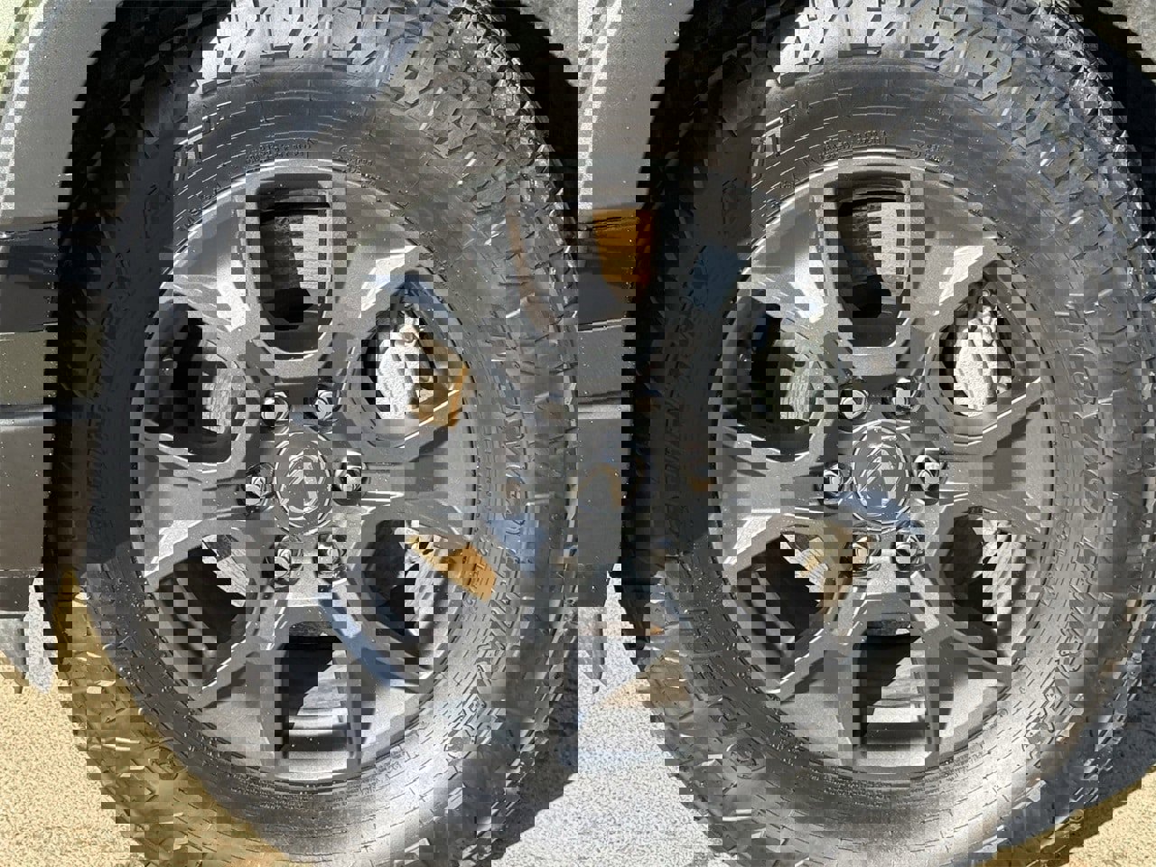 Used 2024 Lexus GX 550 image 9