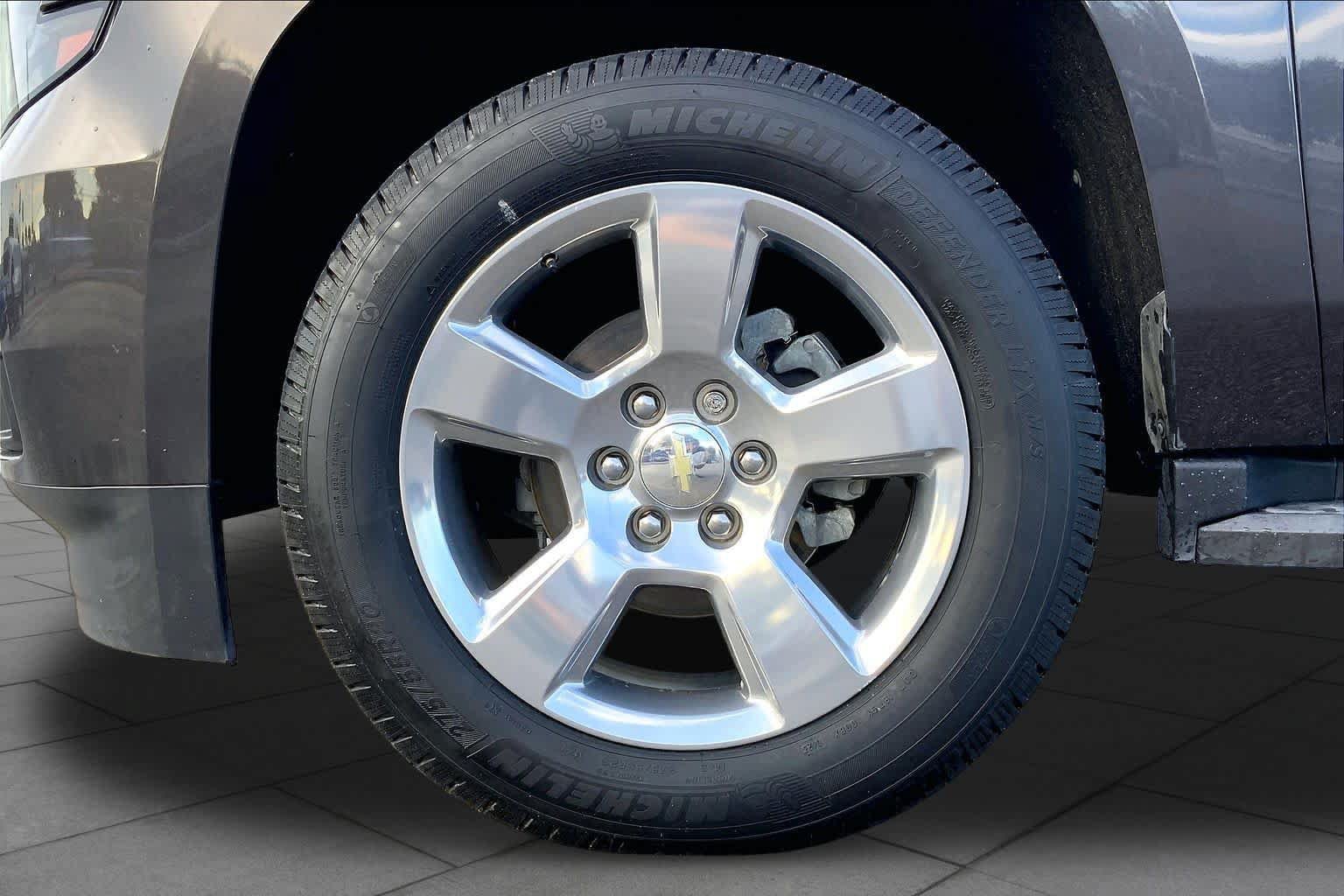 Used 2017 Chevrolet Tahoe LT RWD image 11