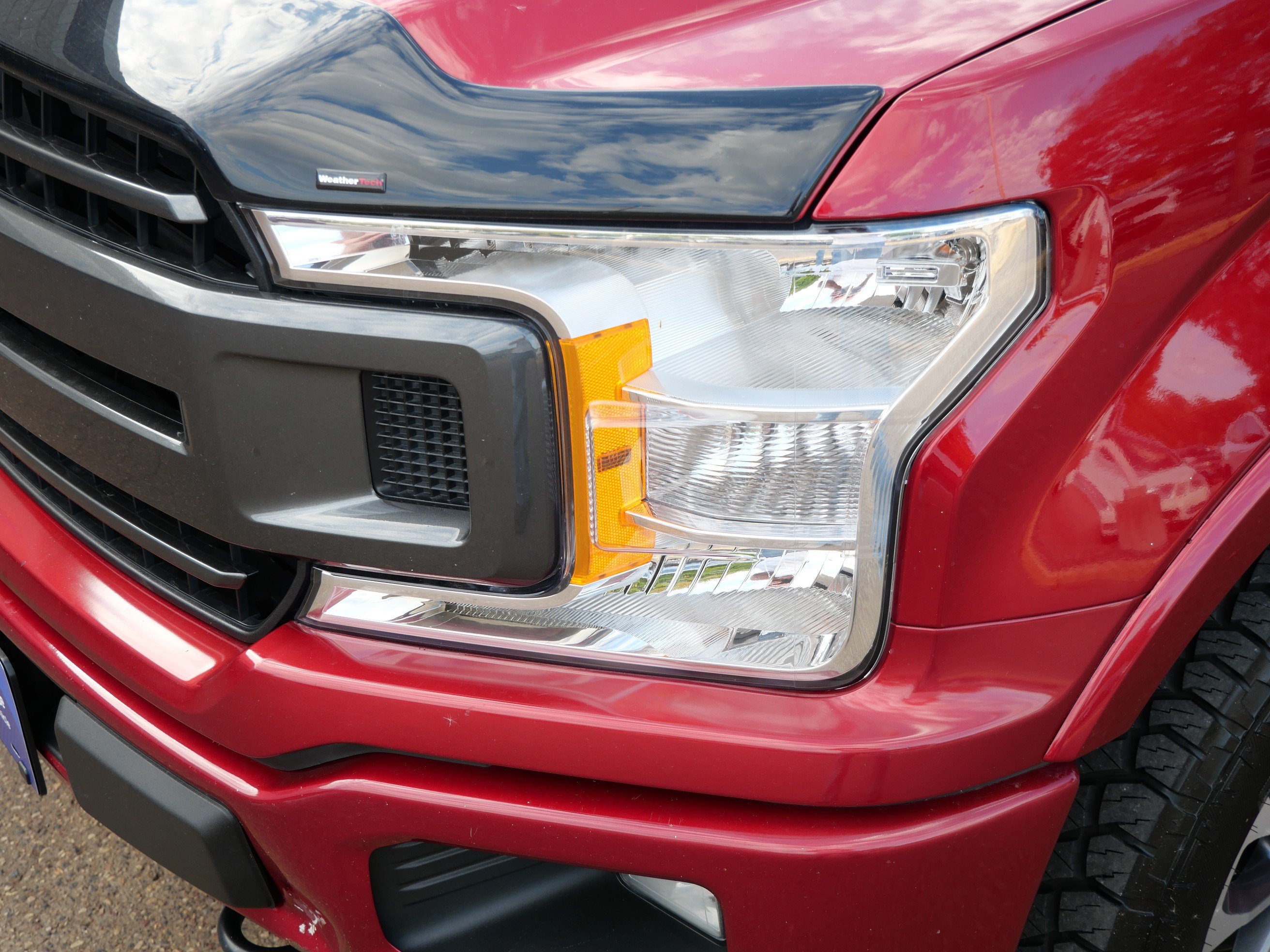 Certified 2019 Ford F150 XLT w/ Equipment Group 302A Luxury AWD/4WD image 16