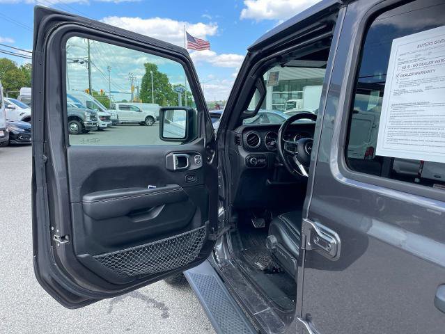 Used 2020 Jeep Wrangler Unlimited Sahara w/ Cold Weather Group AWD/4WD image 21