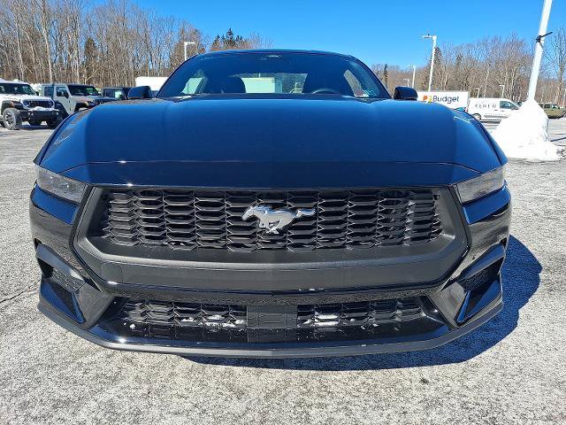 Certified 2025 Ford Mustang Coupe RWD image 2
