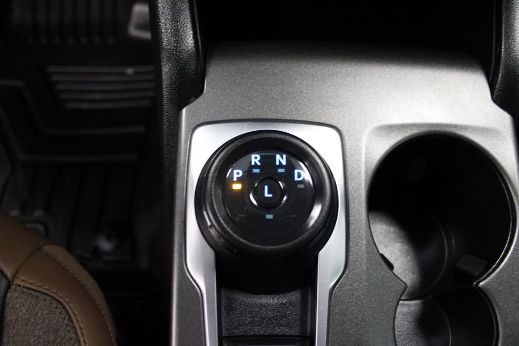 Certified 2025 Ford Bronco Sport Outer Banks AWD/4WD image 25