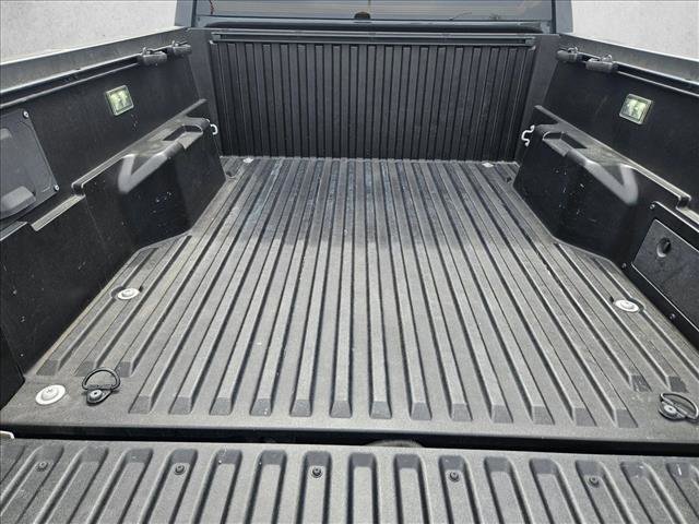 Used 2024 Toyota Tacoma TRD Off-Road w/ TRD Off Road Premium Package AWD/4WD image 6