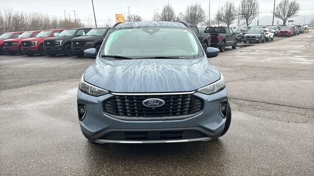 Certified 2023 Ford Escape Platinum AWD/4WD image 9