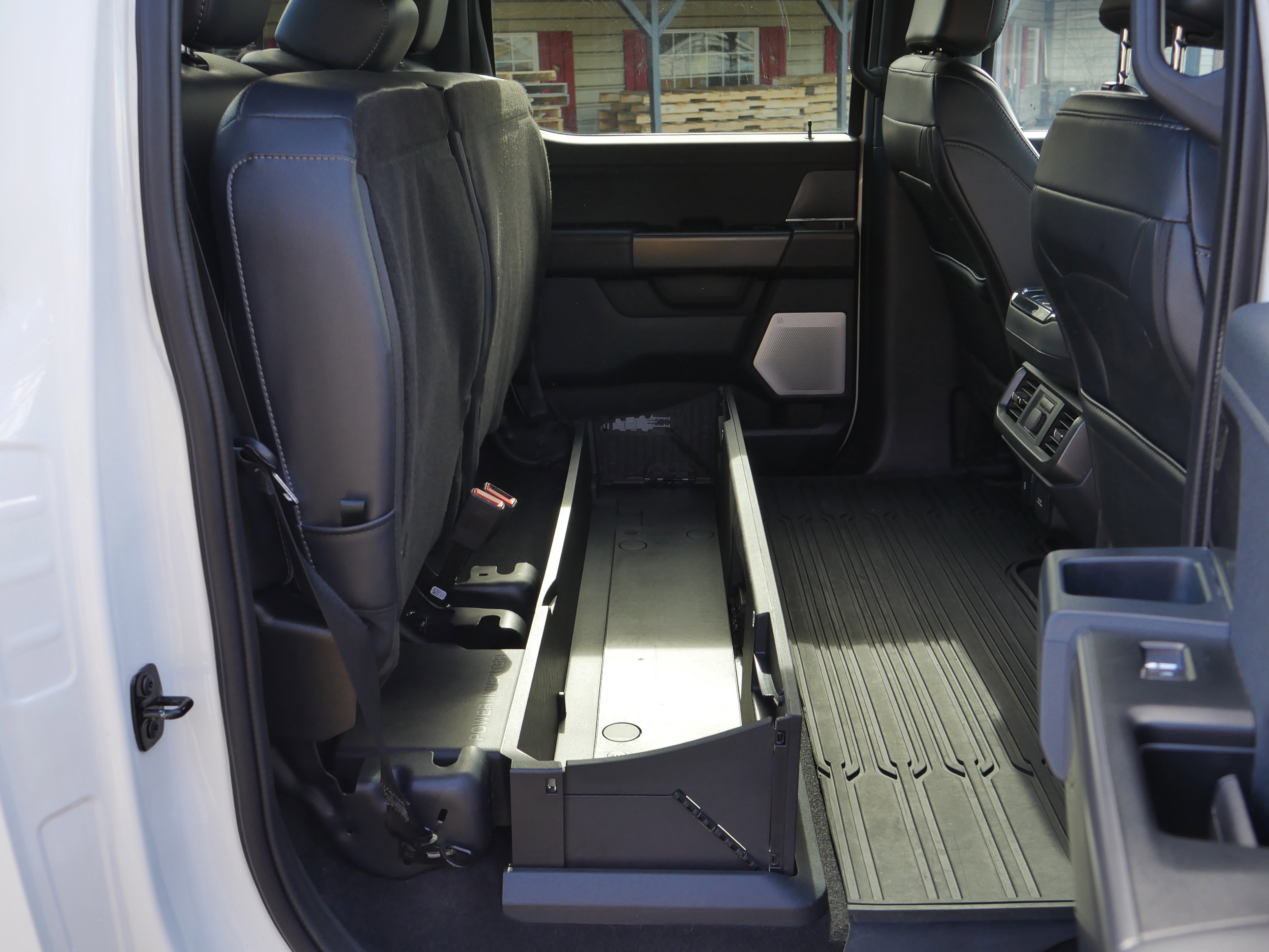 Certified 2025 Ford F150 Lariat w/ Equipment Group 502A High image 36