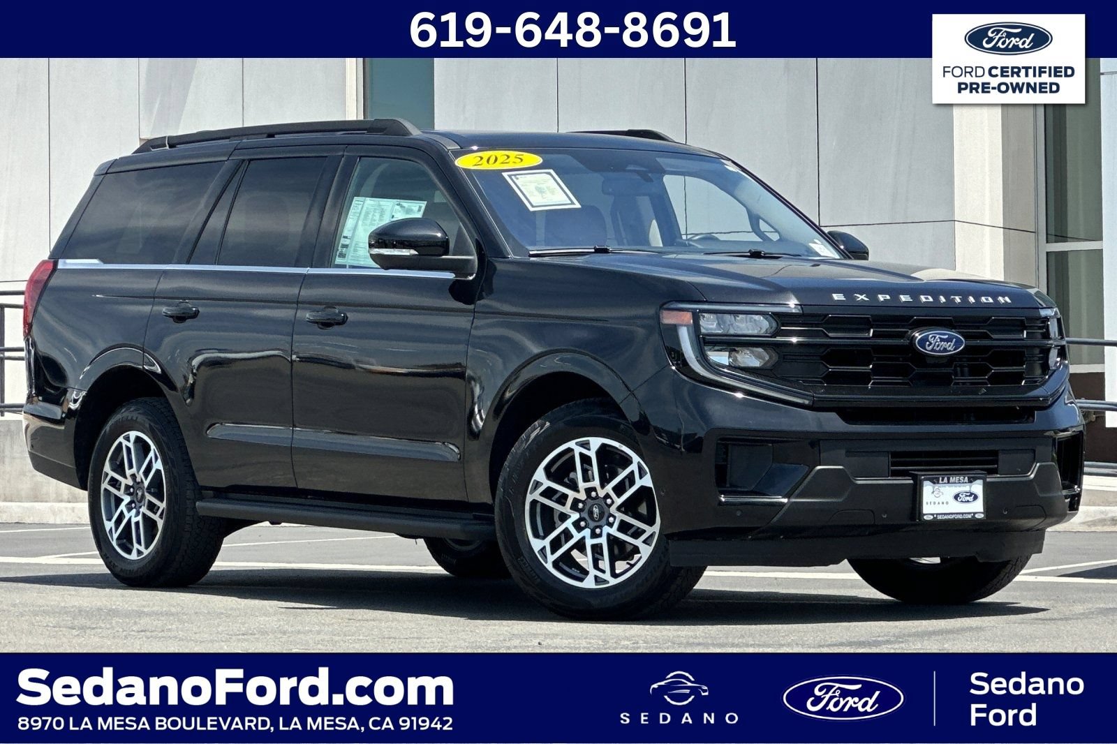 Certified 2025 Ford Expedition Active AWD/4WD image 1