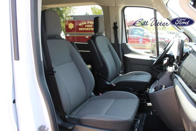 Certified 2025 Ford Transit 350 XLT RWD image 11