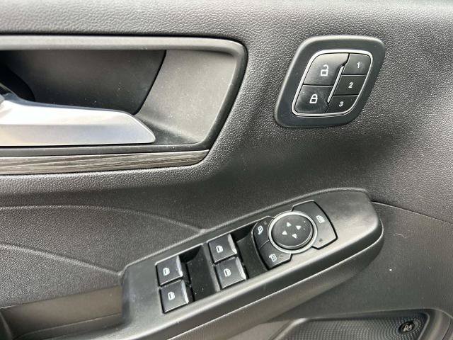 Certified 2024 Ford Escape SE w/ PHEV Premium Package FWD image 29