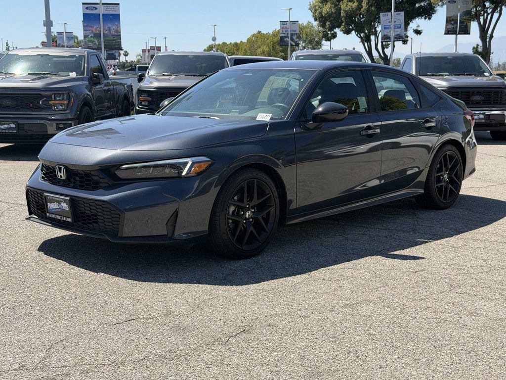 Used 2025 Honda Civic Sport image 3