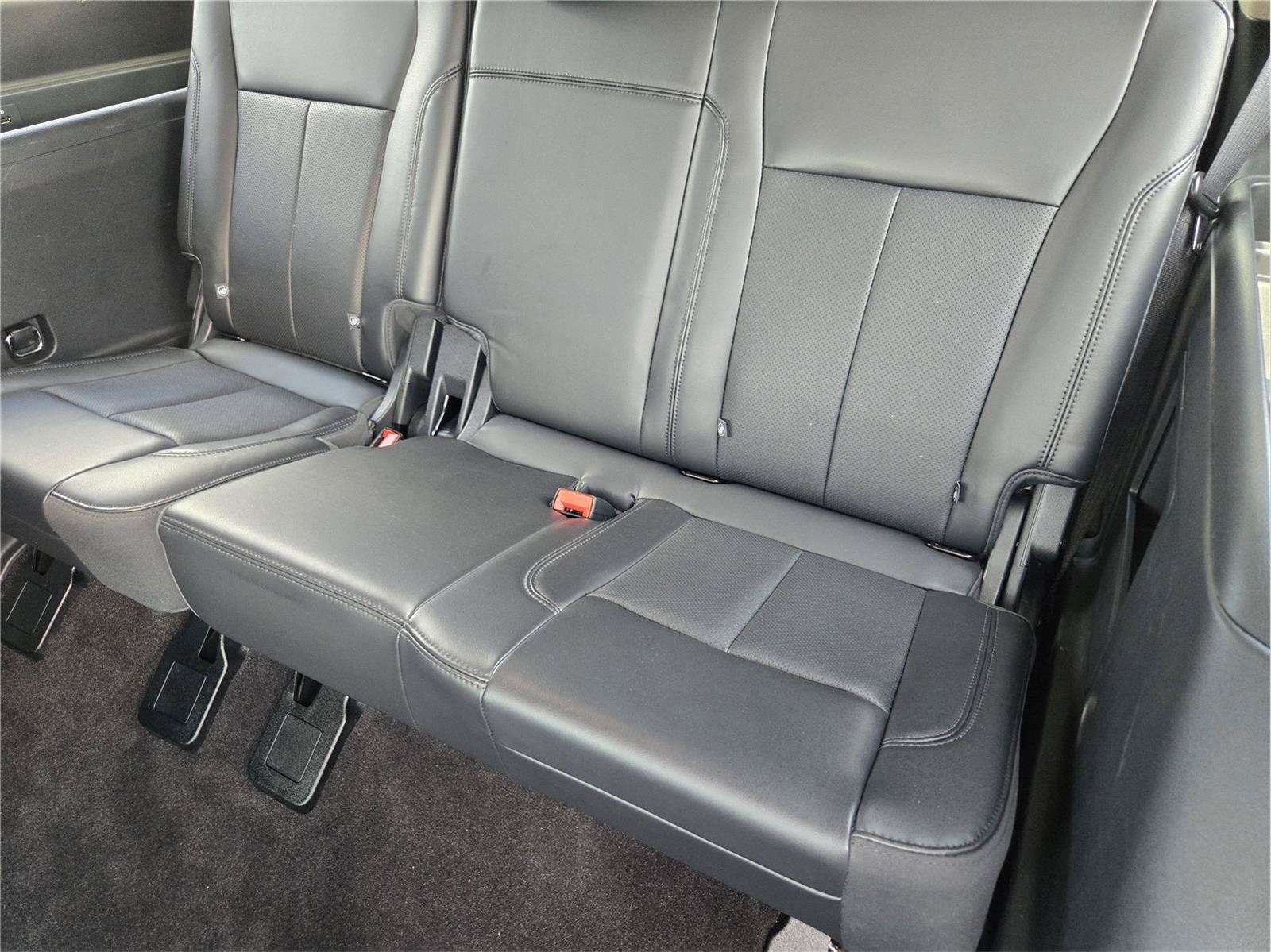 Certified 2023 Ford Expedition XLT RWD image 30