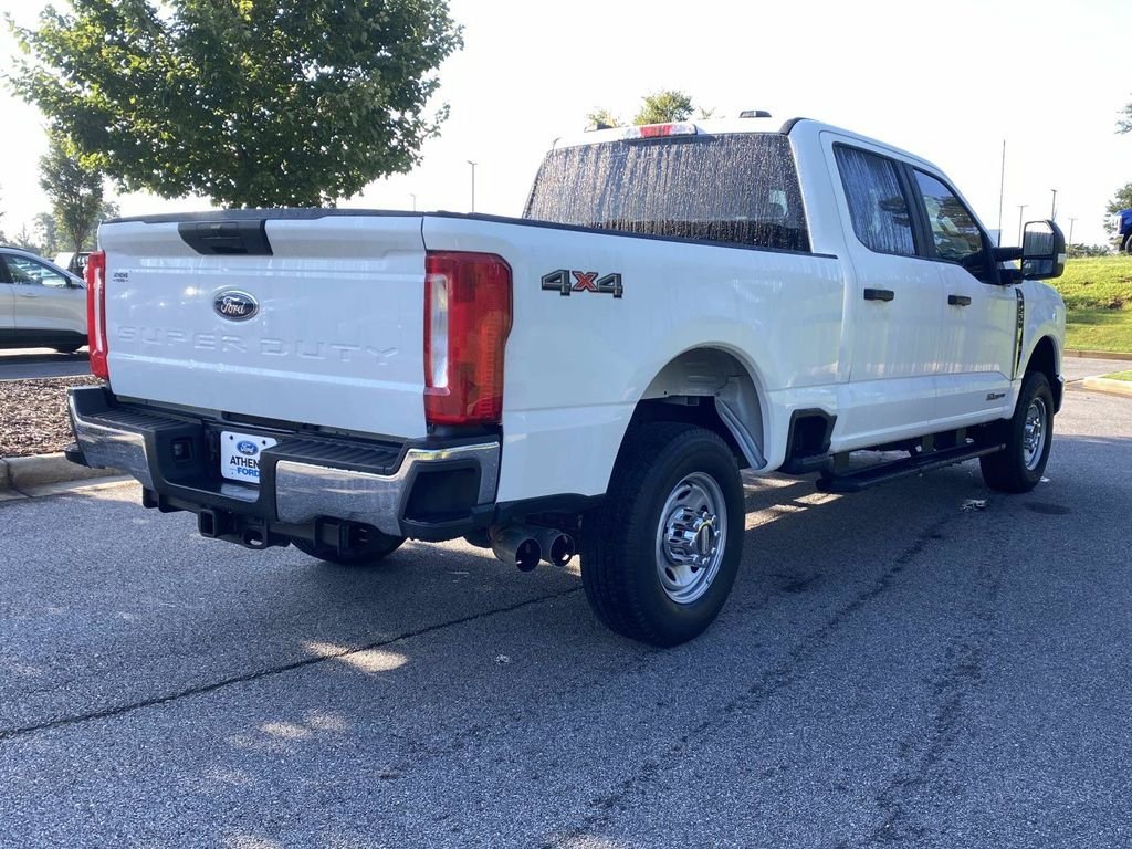 Certified 2025 Ford F250 XL AWD/4WD image 3