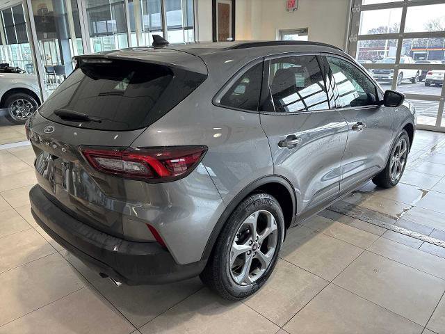 Certified 2025 Ford Escape ST-Line image 5