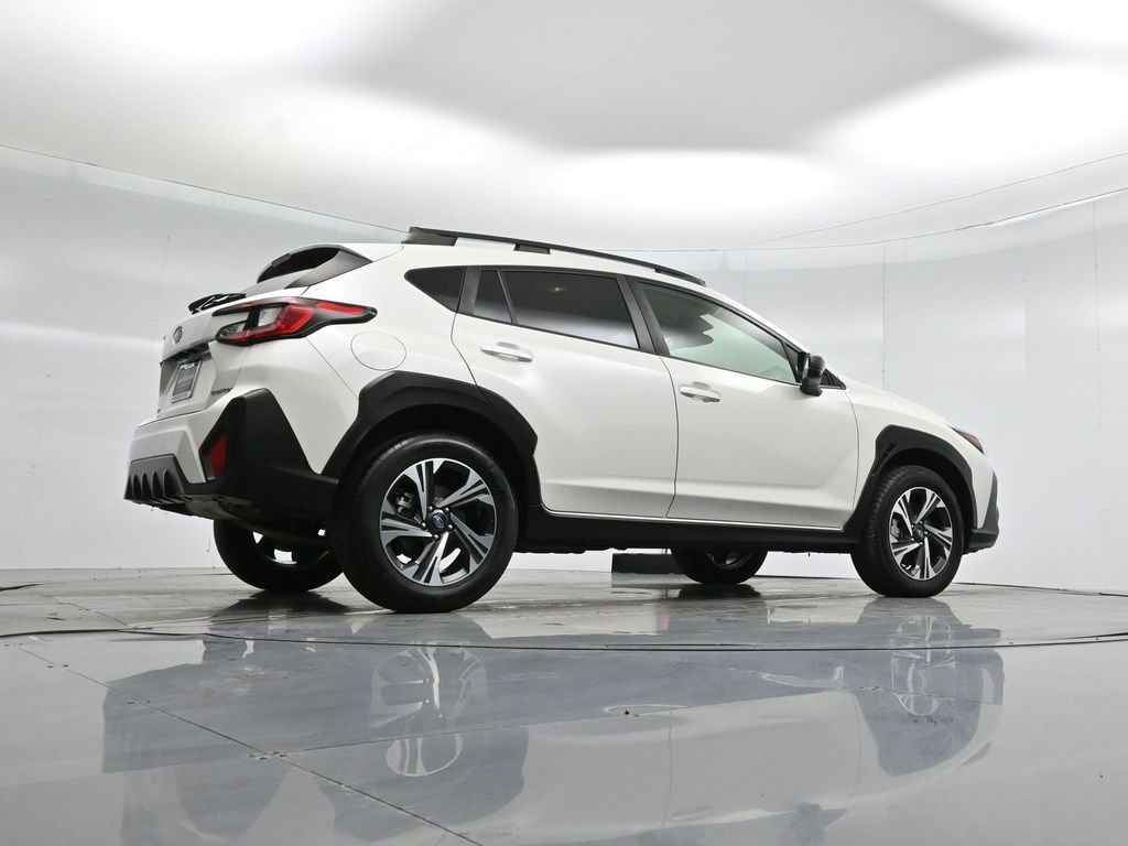 Used 2024 Subaru Crosstrek 2.0i Premium image 14