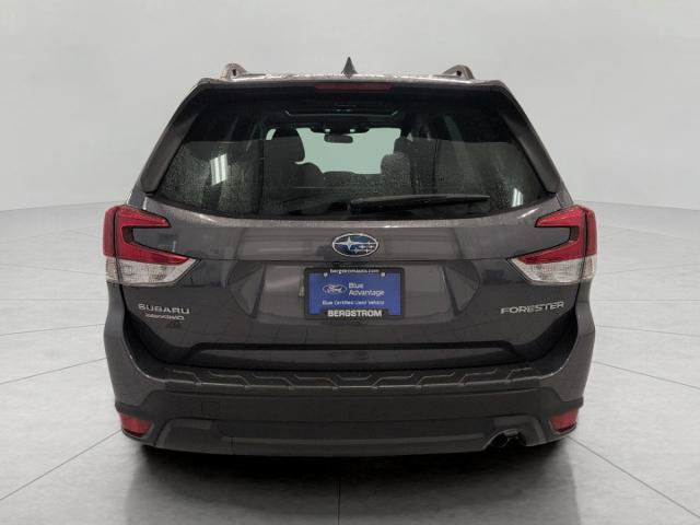 Used 2023 Subaru Forester Premium AWD/4WD image 25
