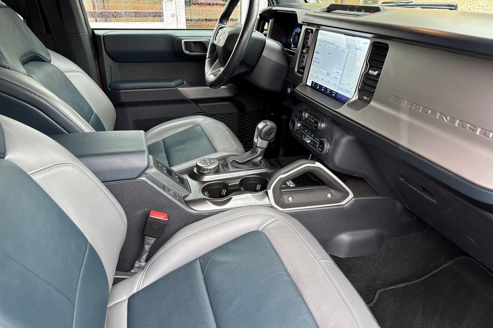 Certified 2022 Ford Bronco Outer Banks AWD/4WD image 16