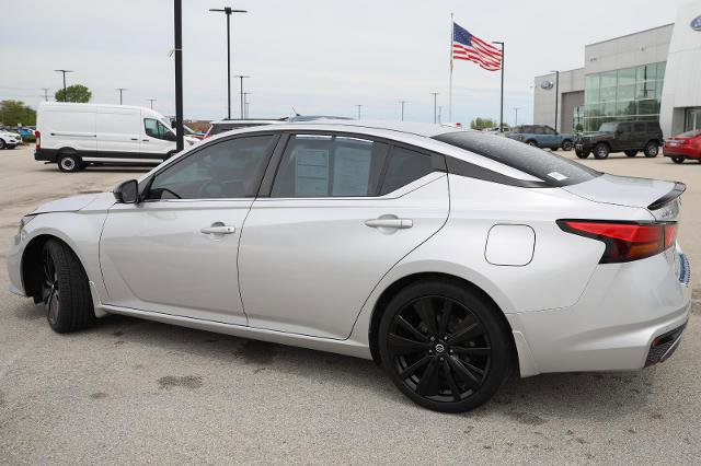 Used 2020 Nissan Altima 2.5 SR w/ Premium Package FWD image 15