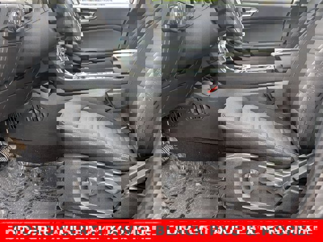 Certified 2022 Ford Edge SE w/ Black Appearance Package image 11