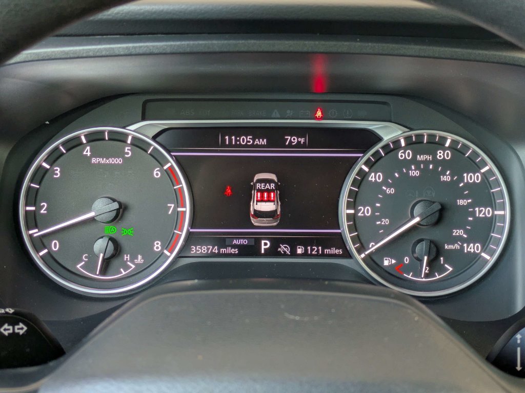 Used 2025 Nissan Rogue S AWD/4WD image 26