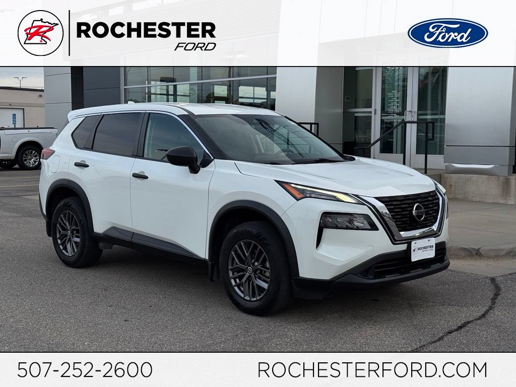 Used 2021 Nissan Rogue S AWD/4WD image 1