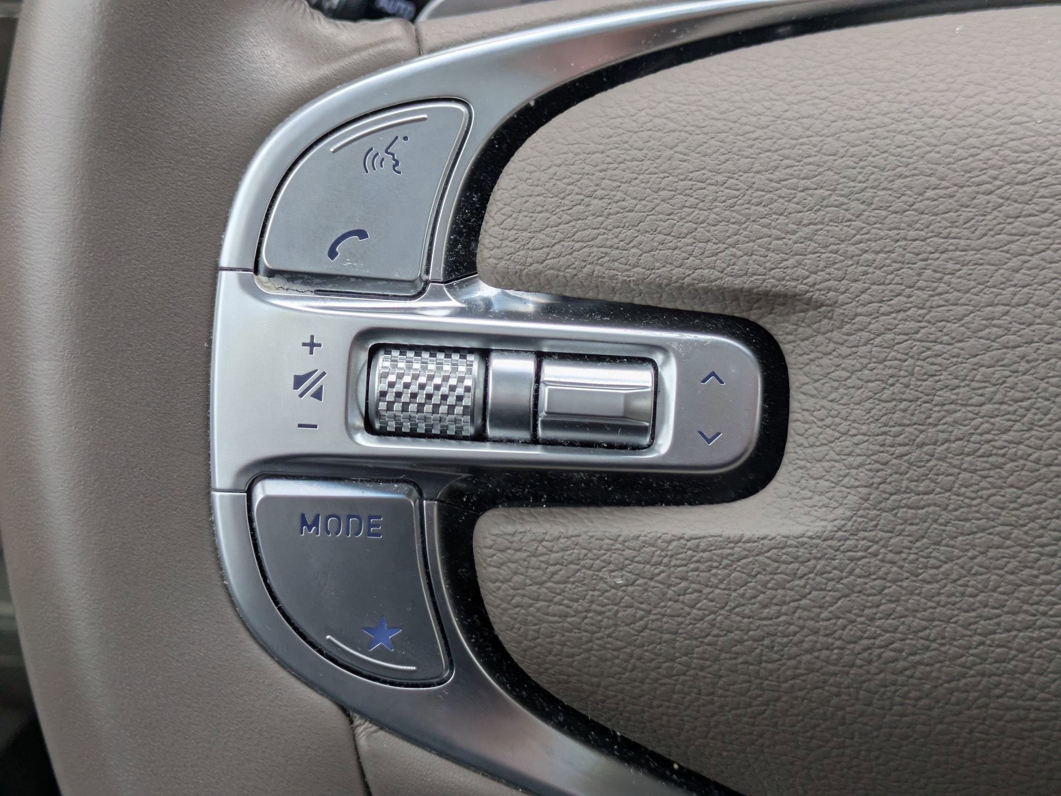 Used 2024 Genesis GV80 3.5T image 16