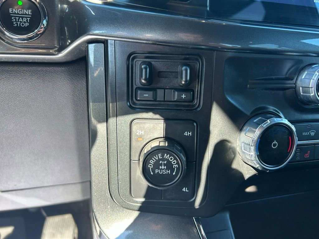 Certified 2022 Ford F150 XLT w/ Equipment Group 302A High image 31