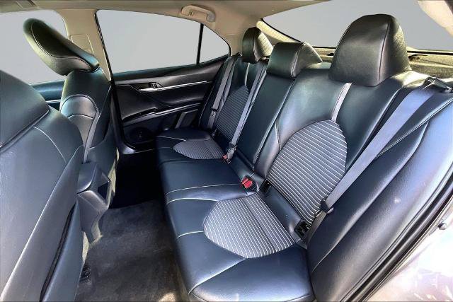 Used 2019 Toyota Camry SE FWD image 26