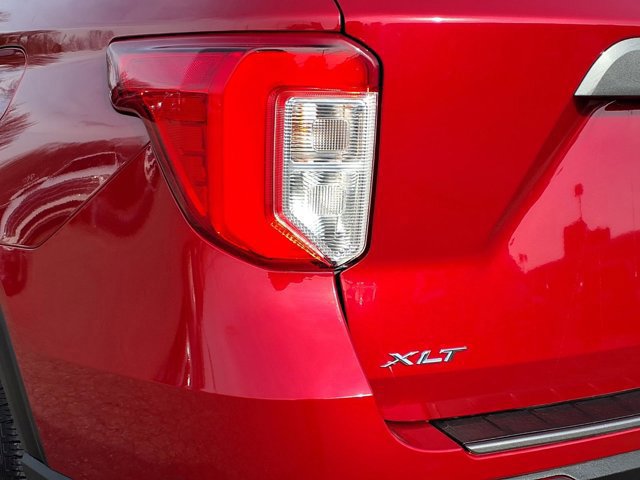 Certified 2023 Ford Explorer XLT w/ Equipment Group 202A image 26