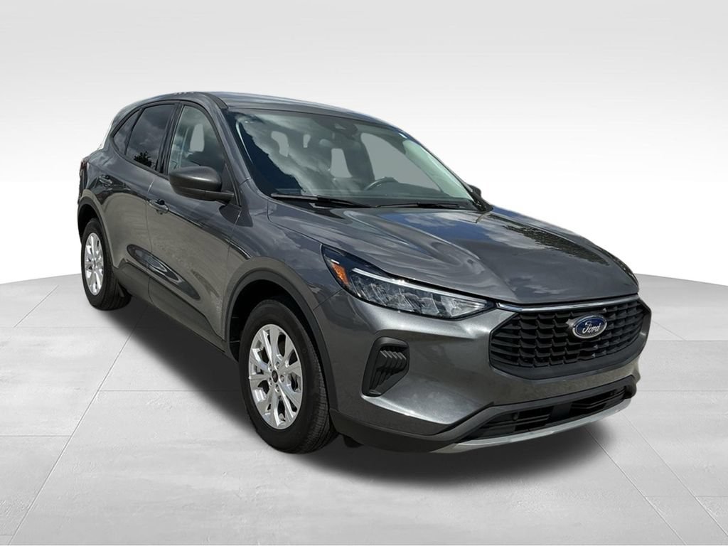 Certified 2025 Ford Escape Active FWD image 14