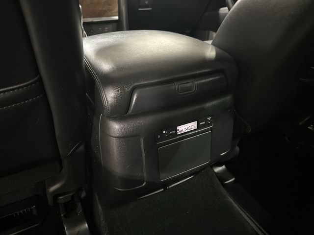 Used 2023 Nissan Armada SL w/ Captain's Chairs Package AWD/4WD image 31