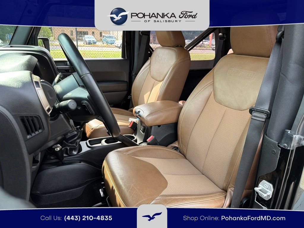Used 2017 Jeep Wrangler Sahara AWD/4WD image 19