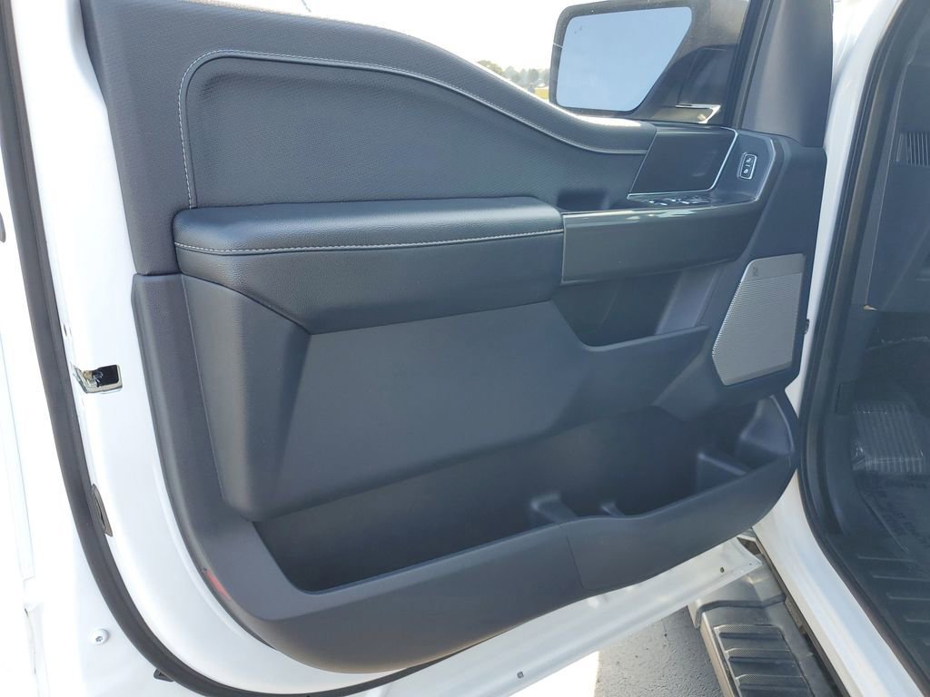 Certified 2022 Ford F150 XLT w/ Equipment Group 302A High image 6