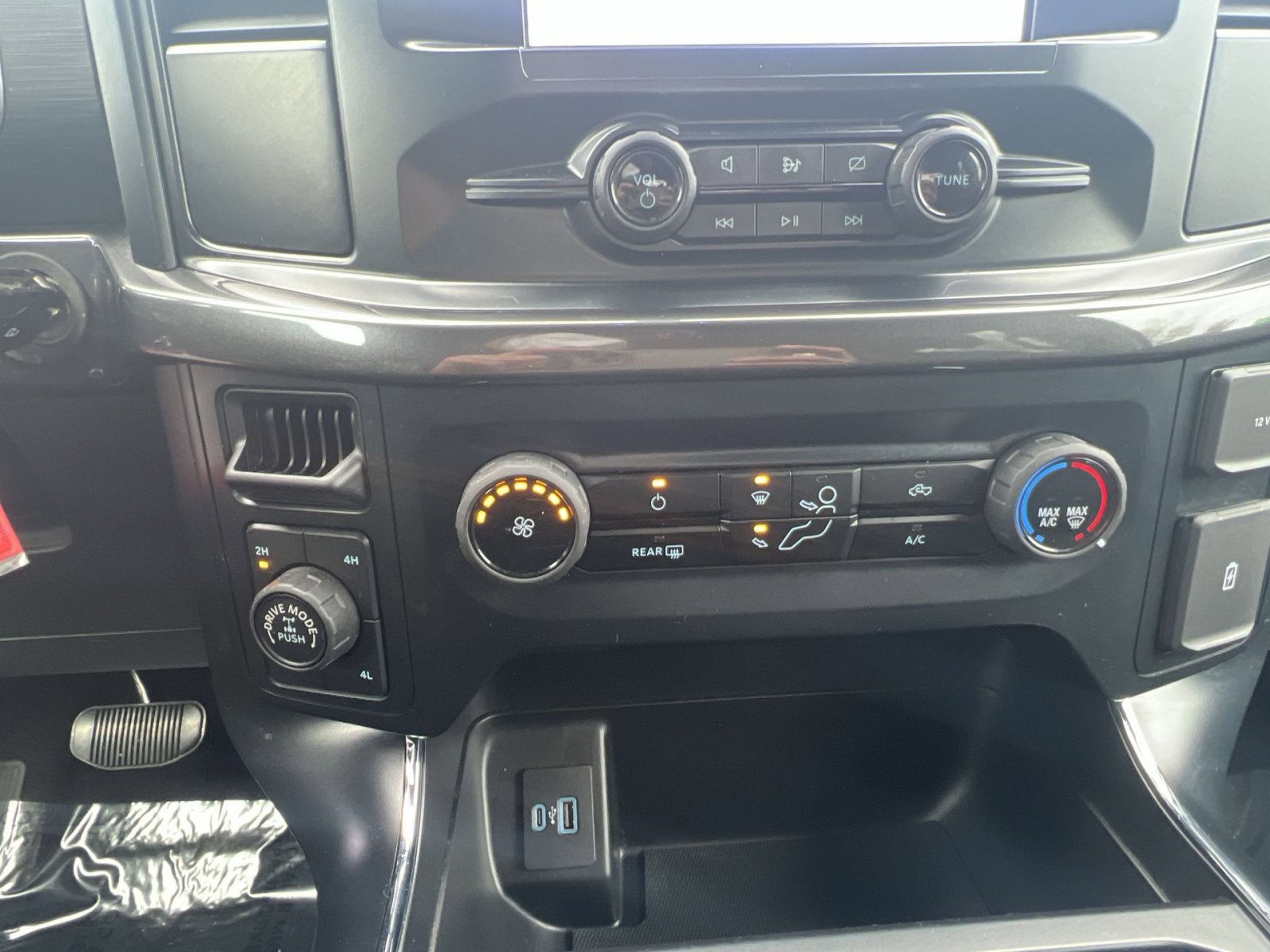 Certified 2023 Ford F150 XL w/ STX Appearance Package image 21