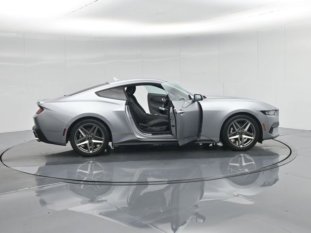 Certified 2024 Ford Mustang Premium image 5