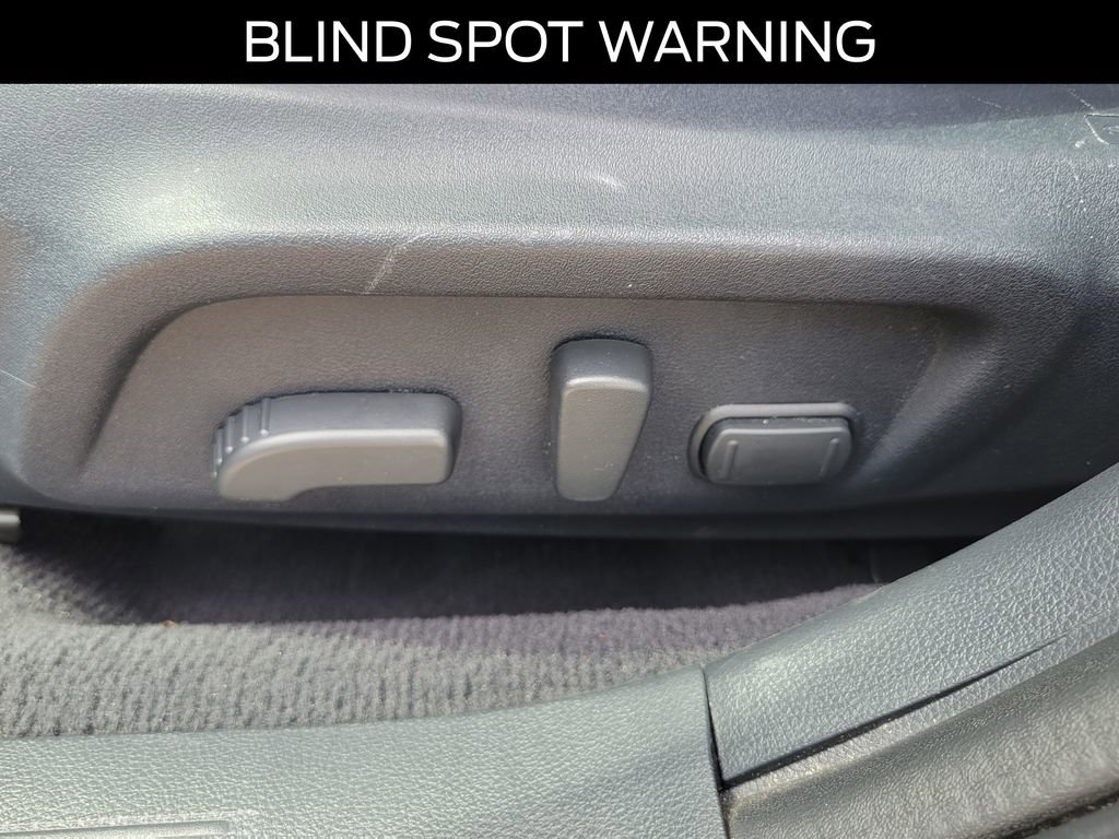 Used 2017 Subaru Outback 2.5i Limited AWD/4WD image 16