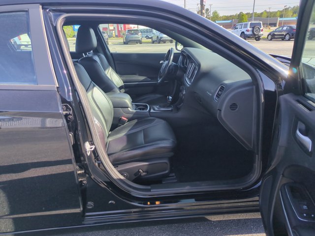 Used 2021 Dodge Charger SXT w/ Leather Interior Group RWD image 33