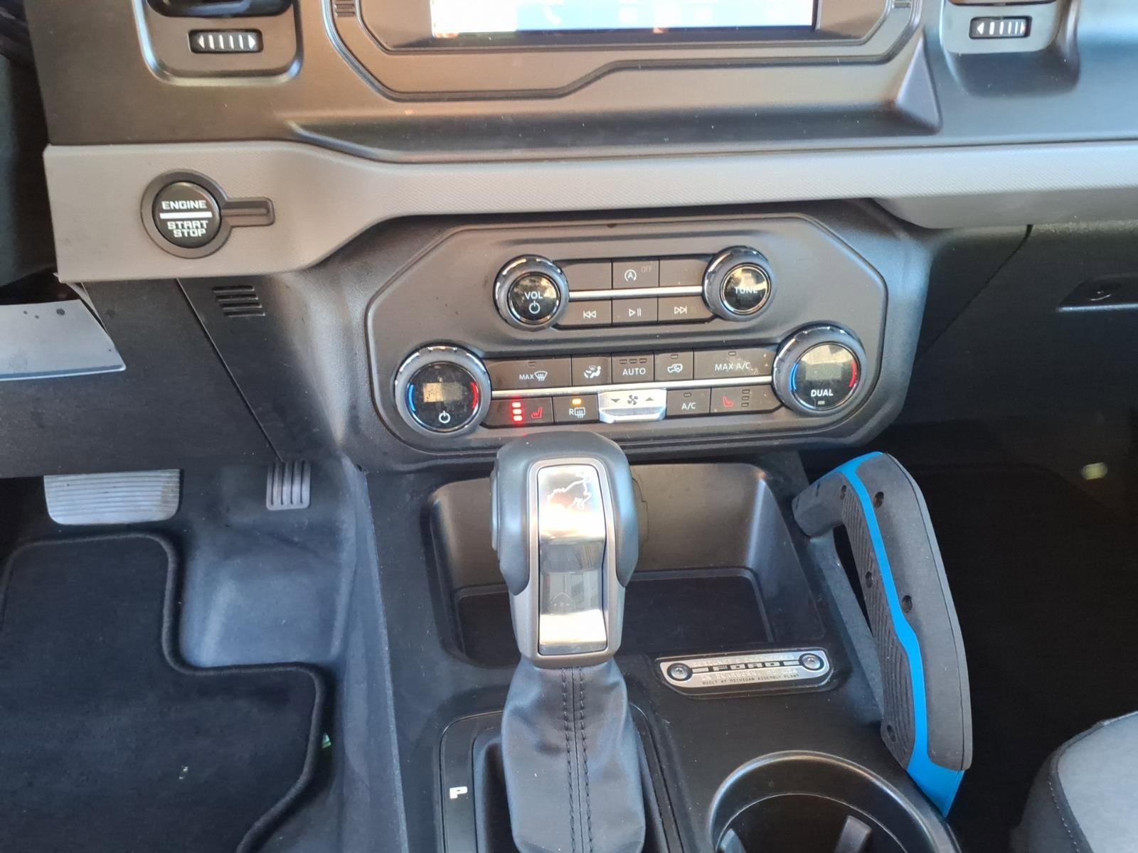 Certified 2023 Ford Bronco Black Diamond image 20