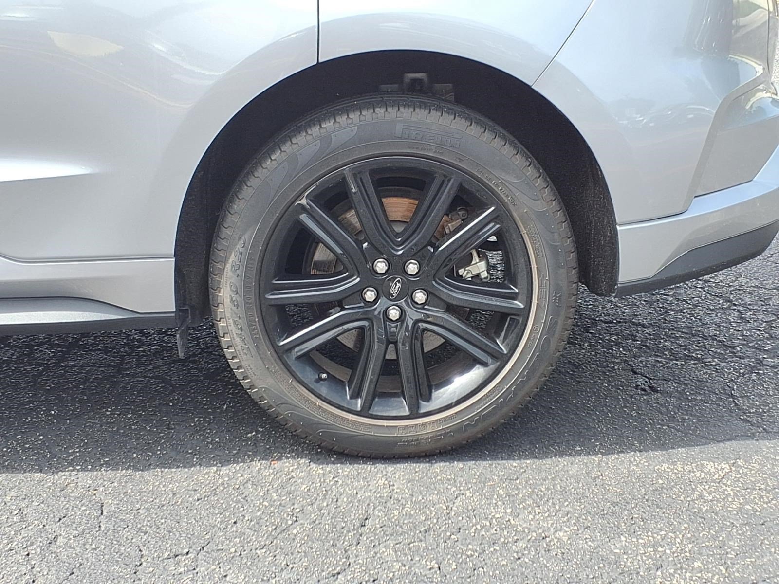Certified 2024 Ford Edge ST-Line AWD/4WD image 10