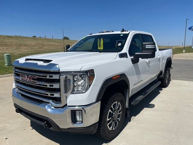 Used 2022 GMC Sierra 2500 SLE w/ X31 Off-Road Package AWD/4WD image 8