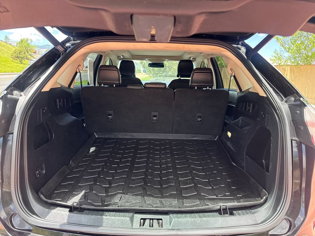 Certified 2020 Ford Edge SEL w/ Convenience Package AWD/4WD image 8