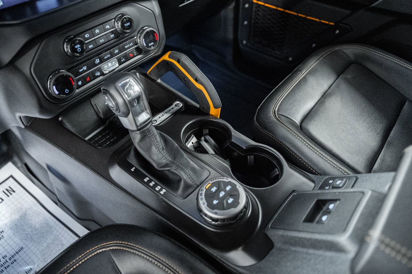 Certified 2024 Ford Bronco Badlands w/ Sasquatch Package image 34