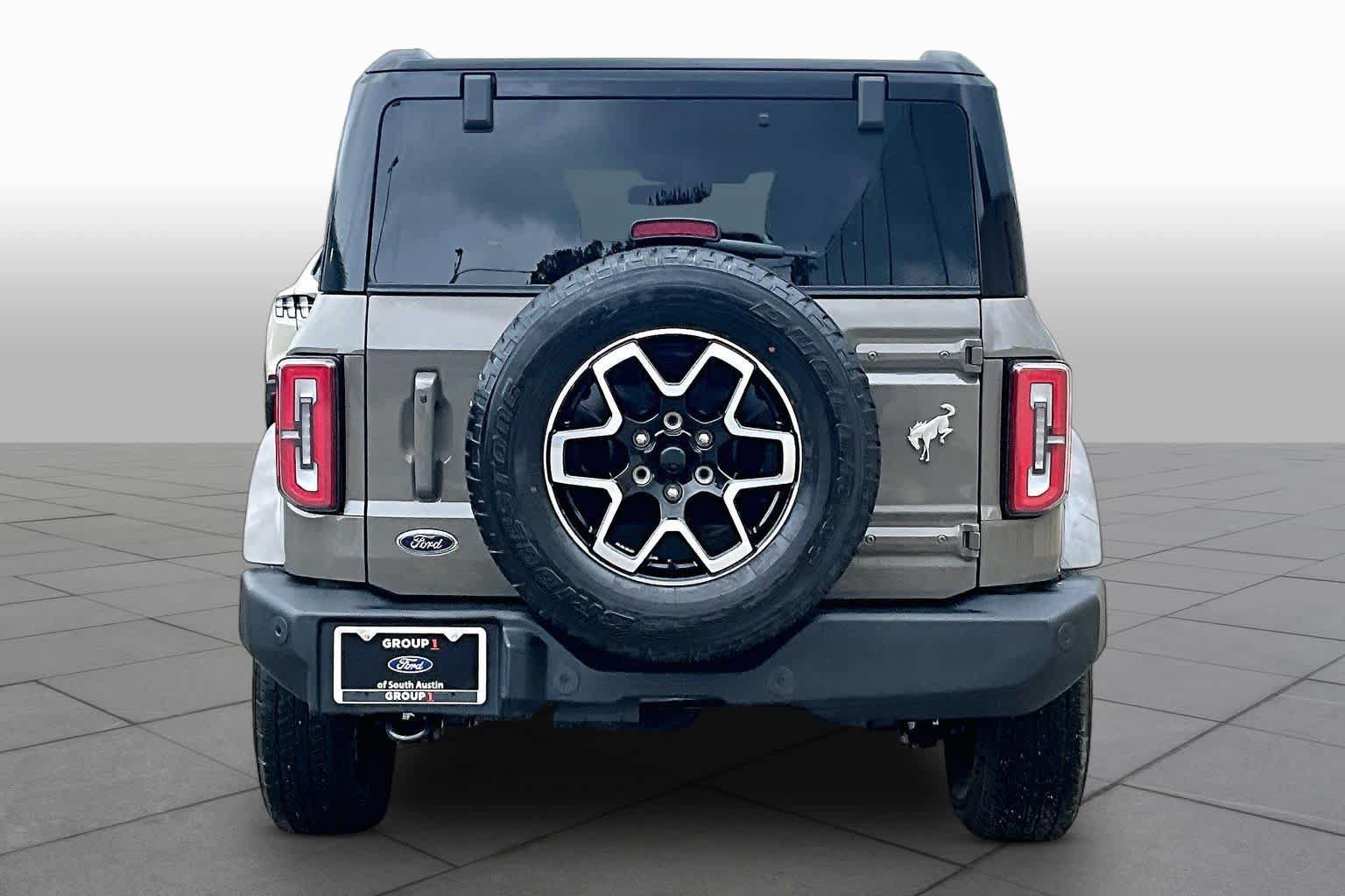 Certified 2025 Ford Bronco Outer Banks AWD/4WD image 5