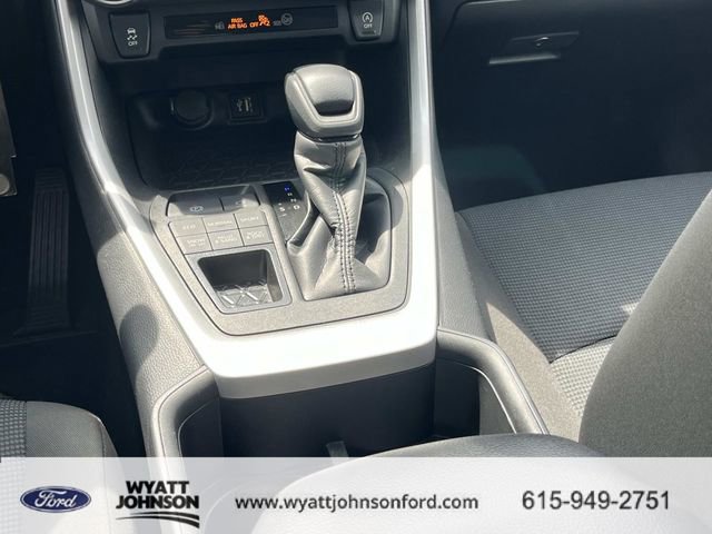 Used 2024 Toyota RAV4 LE AWD/4WD image 16